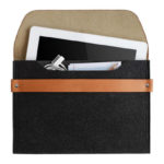 09 Stylish Earbud Headphones